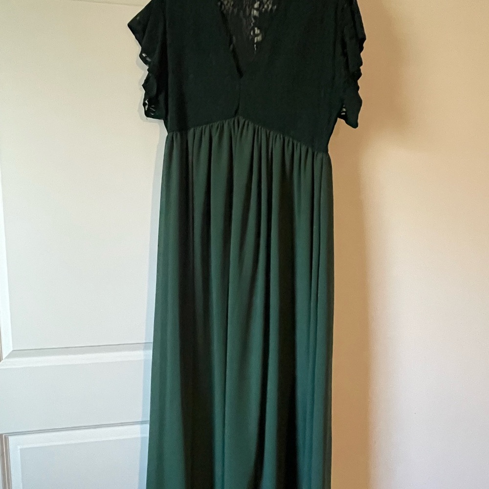 Green V-Neck Flutter Sleeve Maxi Dress
